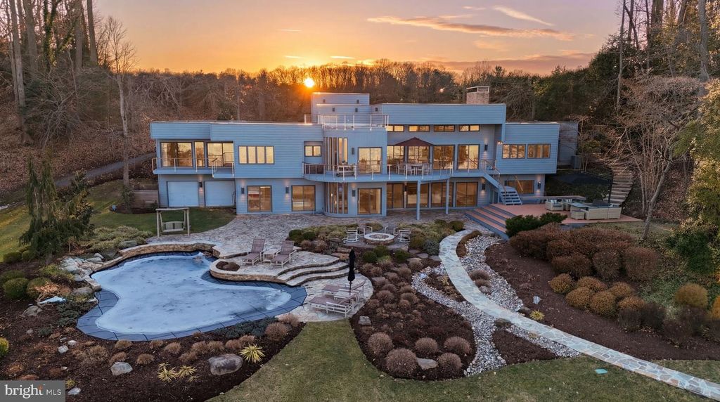 1305 EVA GUDE DR, Crownsville, MD 21032