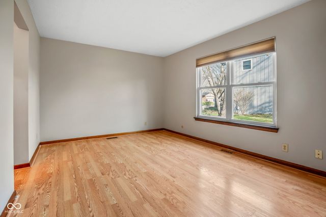 11829 Corbin Drive, Fishers, IN 46038