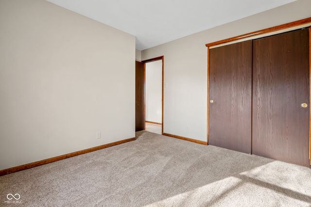 11829 Corbin Drive, Fishers, IN 46038