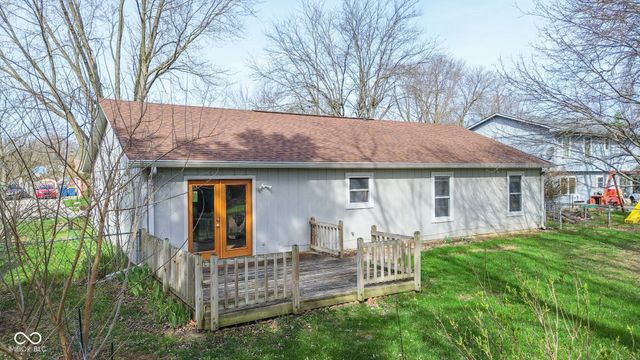 11829 Corbin Drive, Fishers, IN 46038