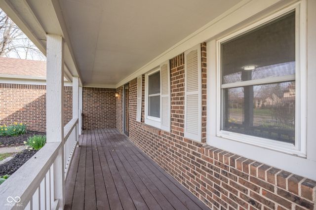 11829 Corbin Drive, Fishers, IN 46038