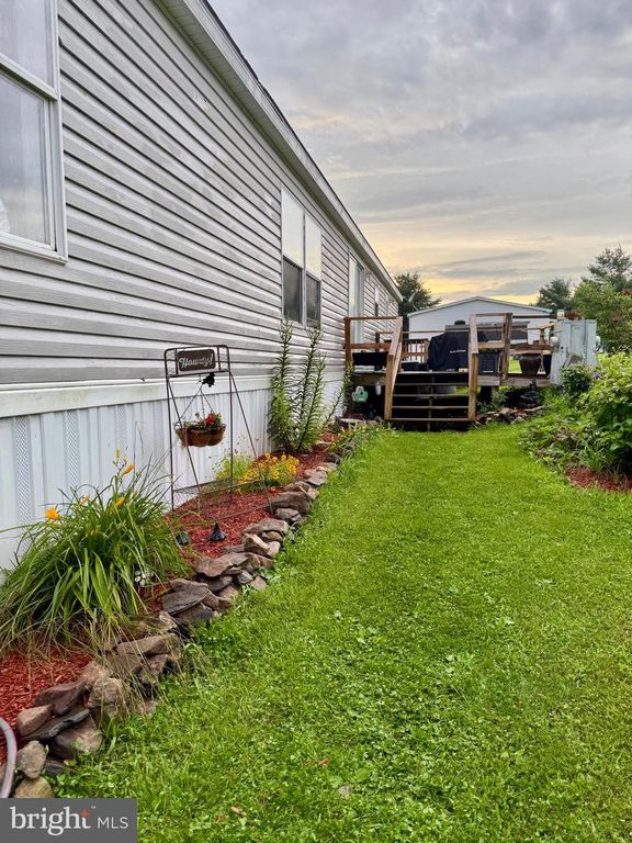 701 CASSEL ROAD #105, Manchester, PA 17345