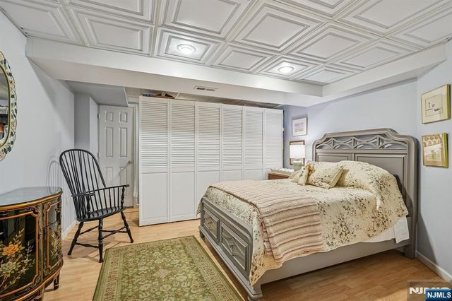 51 Mill Pond 51, Woodland Park, NJ 07424