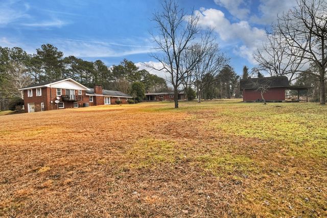 330 Colonial Avenue, Copperhill, TN 37317