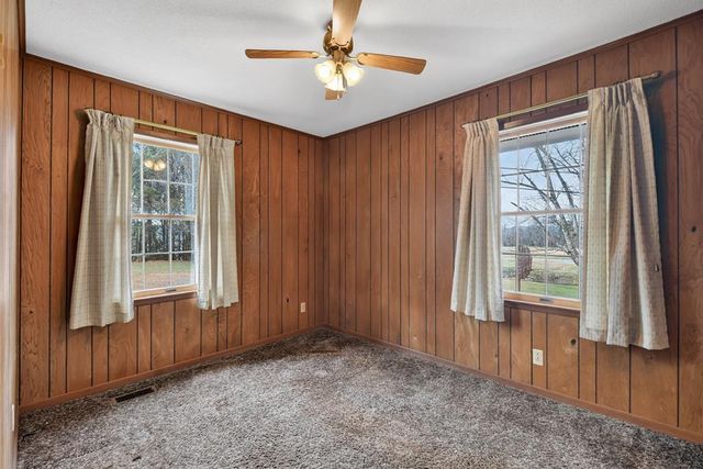 330 Colonial Avenue, Copperhill, TN 37317