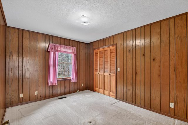 330 Colonial Avenue, Copperhill, TN 37317