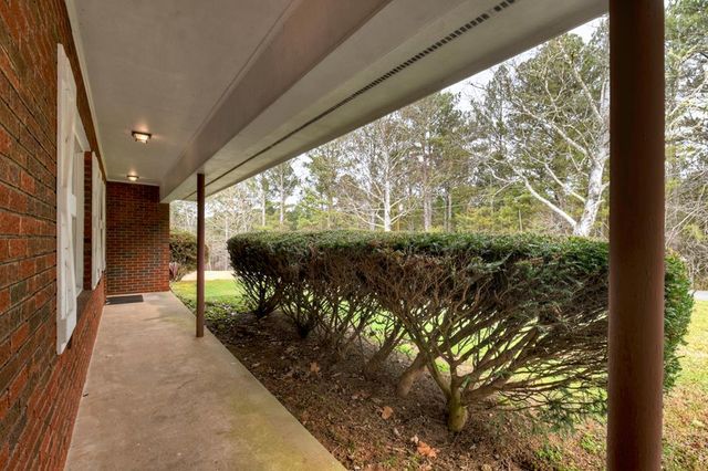 330 Colonial Avenue, Copperhill, TN 37317