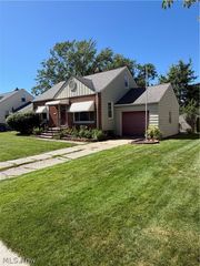 10810 Windham Road, Parma, OH 44130
