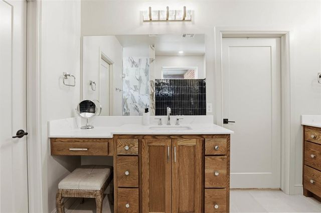 11524 NW 103rd Street, Yukon, OK 73099