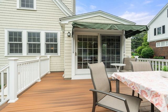 34 Pleasant St, Newton, MA 02465