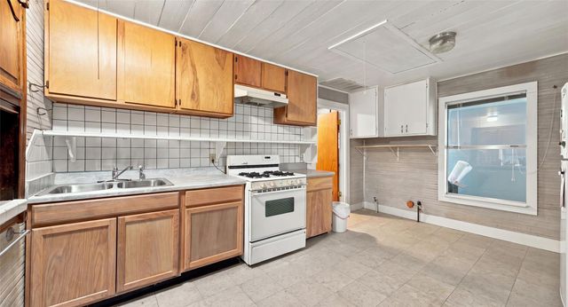 802 N Myrtle ST, Georgetown, TX 78626