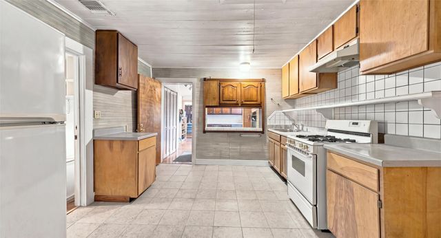 802 N Myrtle ST, Georgetown, TX 78626