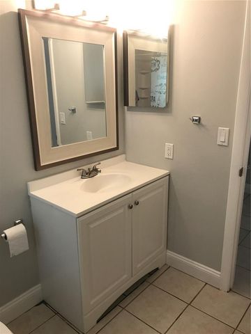 2431 DOUD STREET, Sarasota, FL 34231