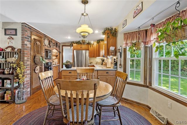 119 Longdon Lane, Salina, NY 13212