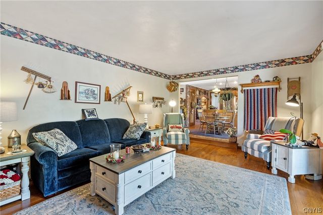 119 Longdon Lane, Salina, NY 13212