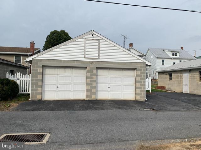 32 CHESTNUT STREET, Newville, PA 17241