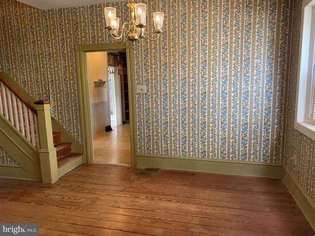 32 CHESTNUT STREET, Newville, PA 17241