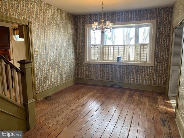 32 CHESTNUT STREET, Newville, PA 17241