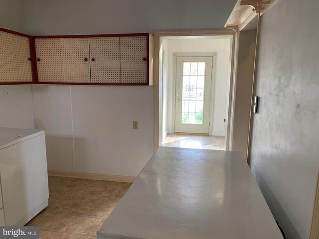 32 CHESTNUT STREET, Newville, PA 17241