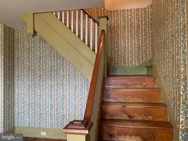 32 CHESTNUT STREET, Newville, PA 17241