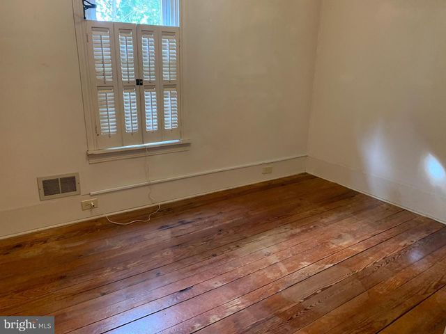 32 CHESTNUT STREET, Newville, PA 17241