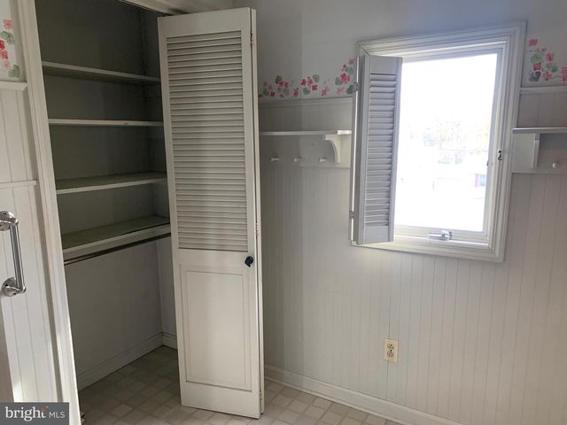 32 CHESTNUT STREET, Newville, PA 17241