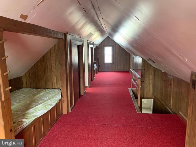 32 CHESTNUT STREET, Newville, PA 17241