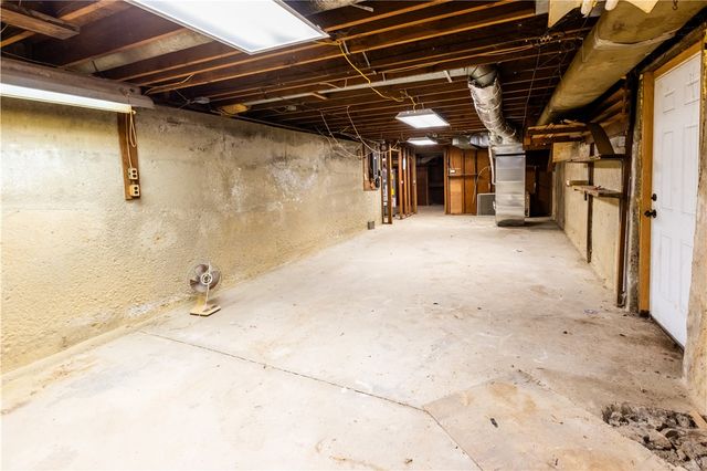 10 Potter Drive, Providence, RI 02907