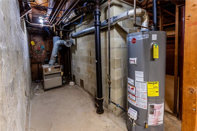 10 Potter Drive, Providence, RI 02907