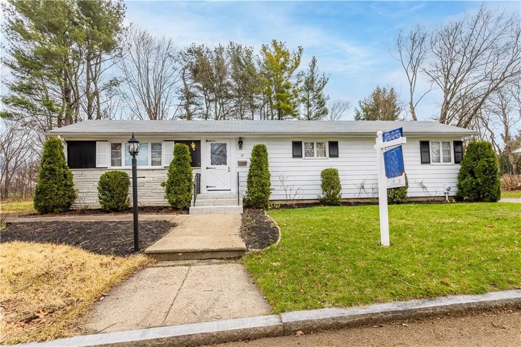 10 Potter Drive, Providence, RI 02907
