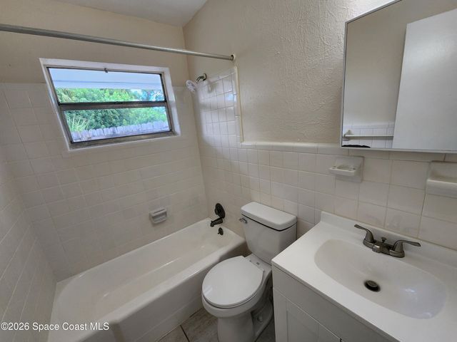 38 Elton Street B, Melbourne, FL 32935