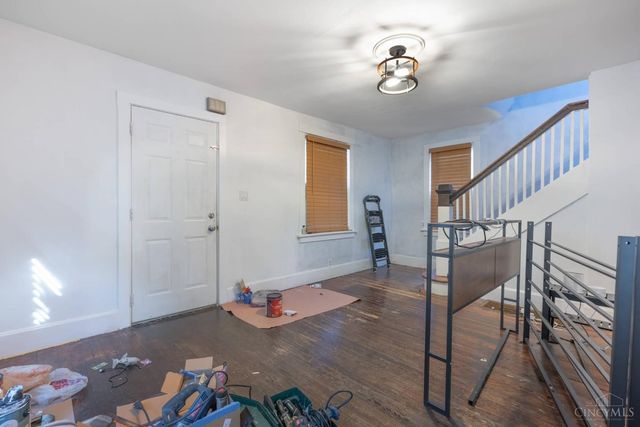 1706 Wyoming Avenue, Cincinnati, OH 45205