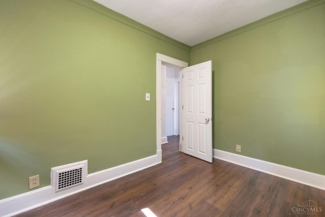 1706 Wyoming Avenue, Cincinnati, OH 45205