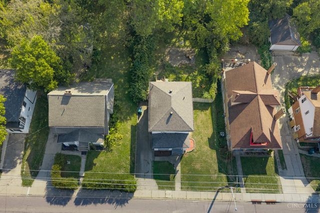 1706 Wyoming Avenue, Cincinnati, OH 45205