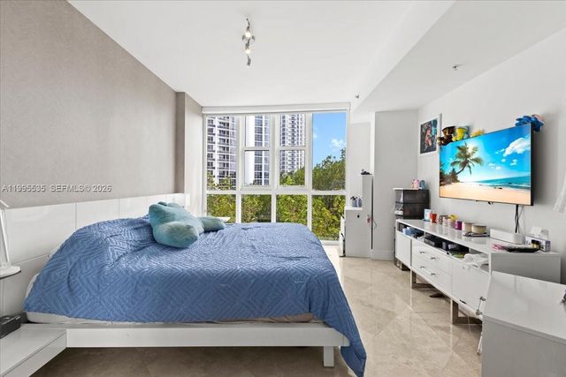 18201 Collins Avenue 601A, Sunny Isles Beach, FL 33160