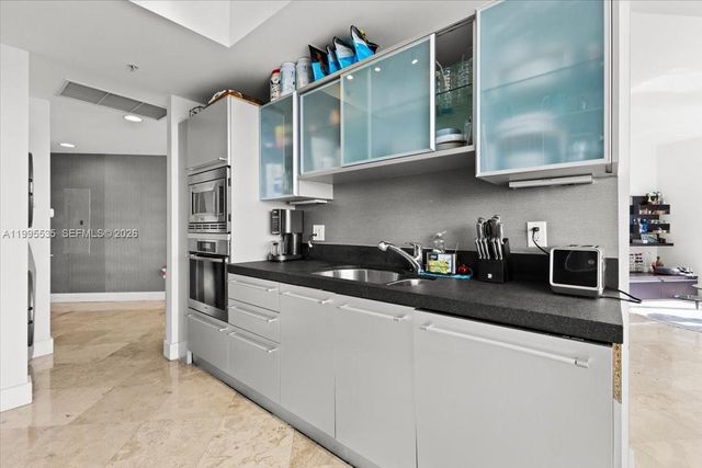 18201 Collins Avenue 601A, Sunny Isles Beach, FL 33160