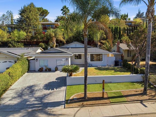 758 Candlestick Way, San Jose, CA 95127
