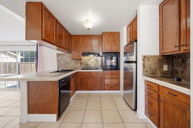 758 Candlestick Way, San Jose, CA 95127