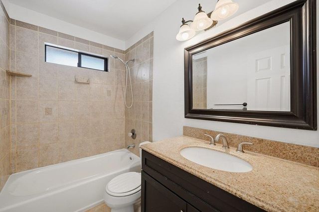 758 Candlestick Way, San Jose, CA 95127