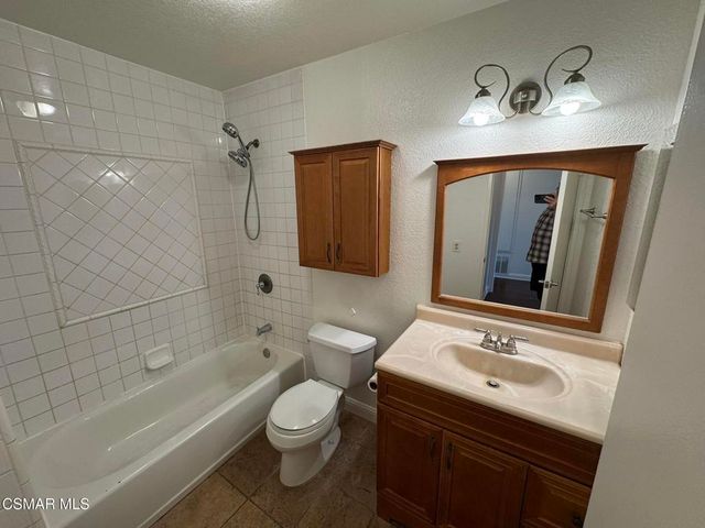 2263 Workman Avenue, Simi Valley, CA 93063