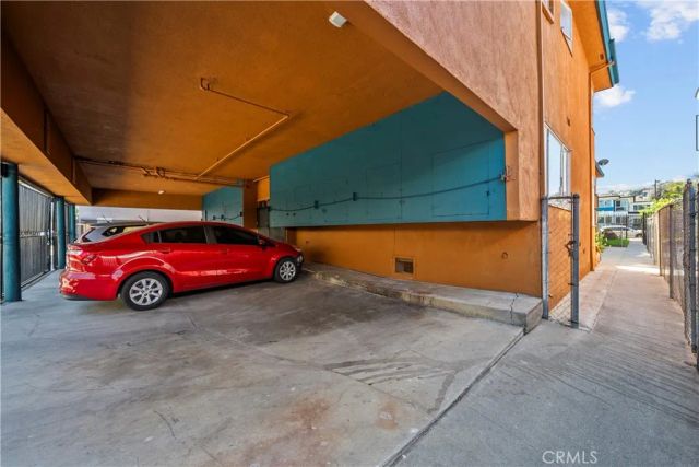 4015 Palmwood Drive, Los Angeles, CA 90008