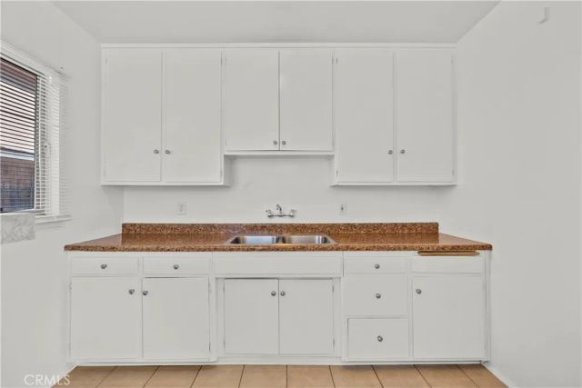 4015 Palmwood Drive, Los Angeles, CA 90008