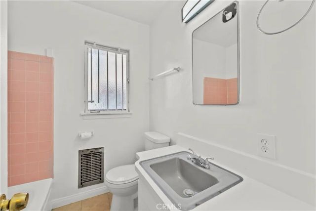 4015 Palmwood Drive, Los Angeles, CA 90008