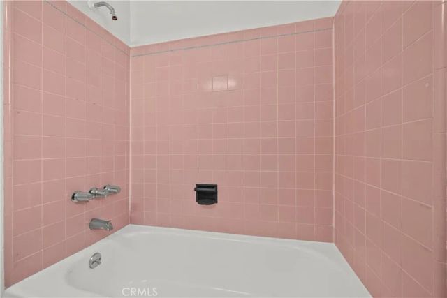 4015 Palmwood Drive, Los Angeles, CA 90008