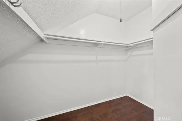 4015 Palmwood Drive, Los Angeles, CA 90008