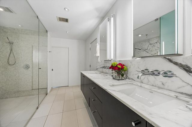 1007 Barkdull Street 4, Houston, TX 77006