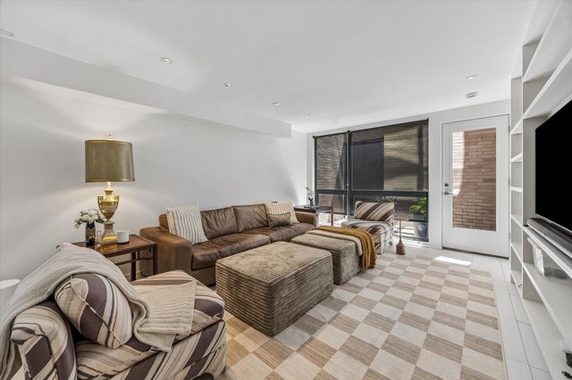 1007 Barkdull Street 4, Houston, TX 77006