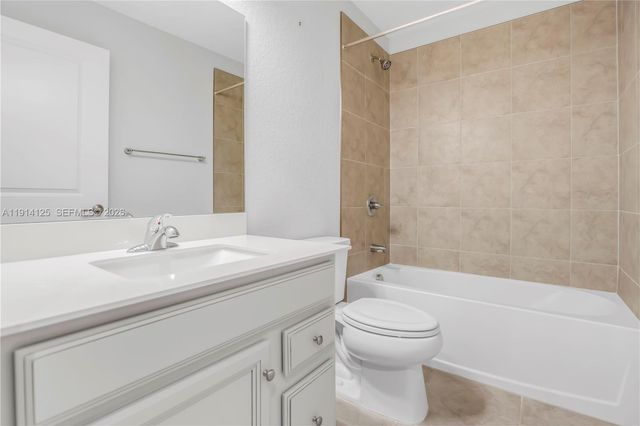 436 NW 11th Ave, Florida City, FL 33034