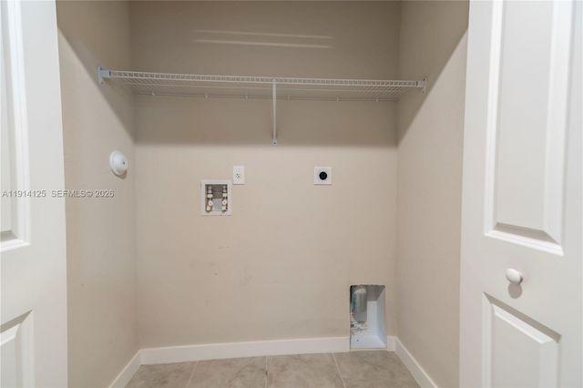 436 NW 11th Ave, Florida City, FL 33034