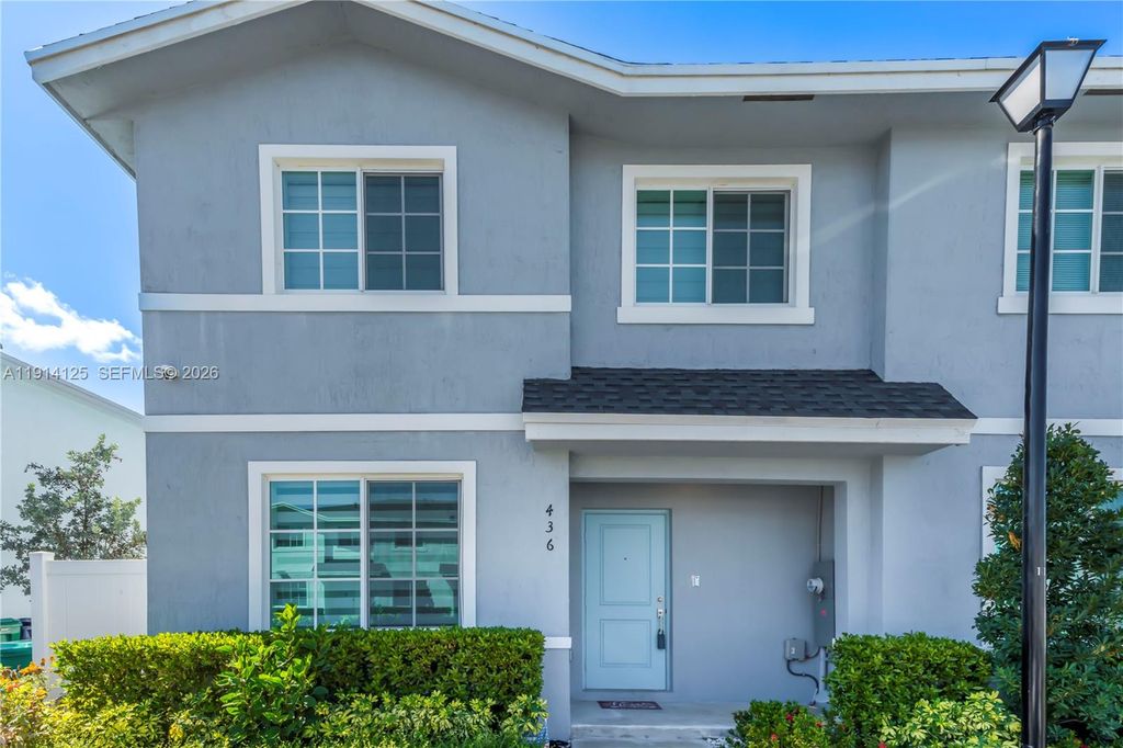 436 NW 11th Ave, Florida City, FL 33034